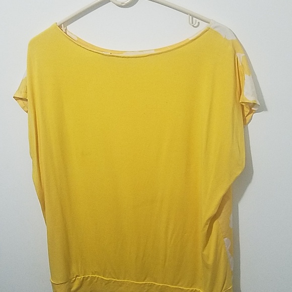 Spring blouse - Picture 2 of 3